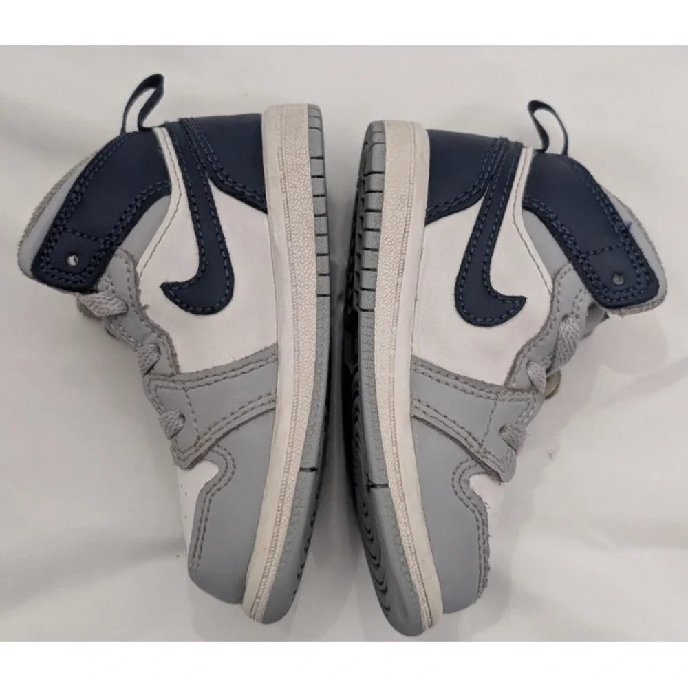 Nike Air Jordan 1 Mid (TD) - White/Midnight Navy/Wolf Grey - Size 6c - Used
